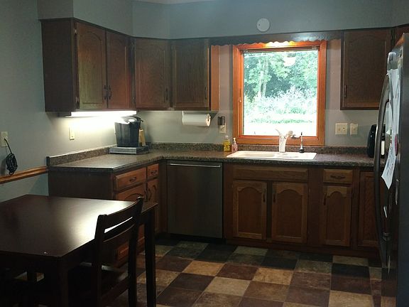4th image of 406 S McNamara St