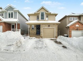 851 Butternut Ave, Waterloo, ON N2V2M4