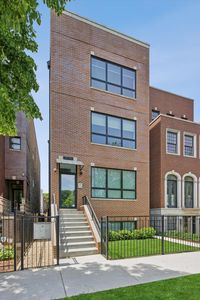 4020 N California Ave #3, Chicago, IL, 60618