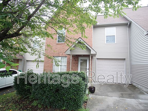 2nd image of 818 Coleville Way