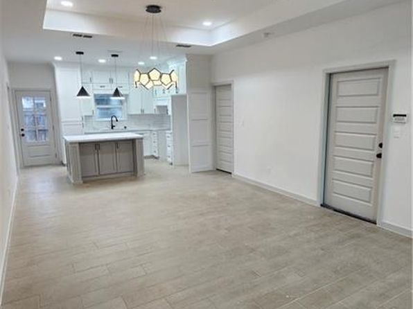 405 S 23rd St, Hidalgo, TX 78557