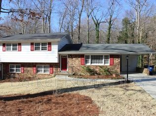 4805 Oak Park Rd, Raleigh, NC 27612