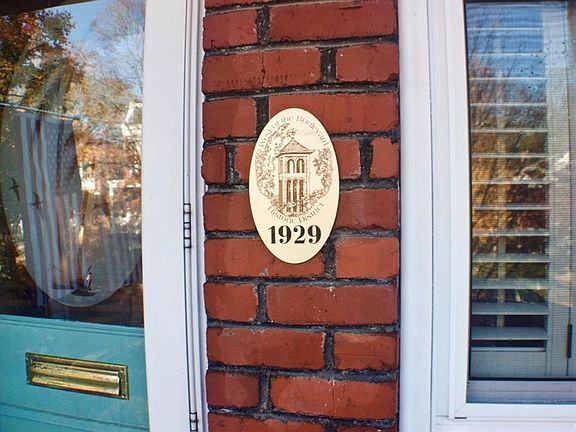 4th image of 3227 Hanover Ave