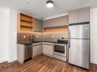 26-25 3rd St #508B, Astoria, NY 11102