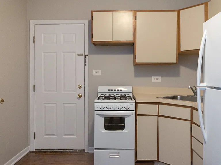 5732 N Winthrop Ave #314 — Photo 5