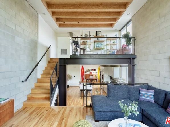 530 N Larchmont Blvd APT 3