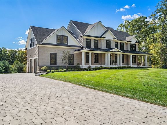 2nd image of 9 Wedge Way