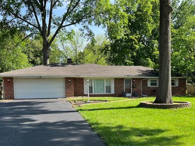 17 Meta Dr, Swansea, IL, 62226