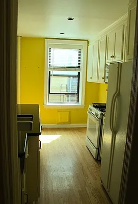 Rented by Manhattan Flats | media 16