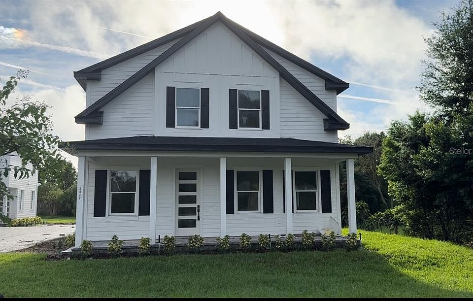 1st image of 2047 Peel Ave