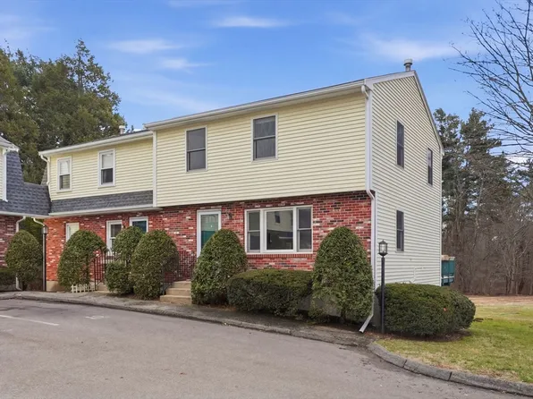 1032 Main St APT 6, Millis, MA 02054