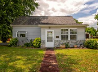 16398 New Dennison Rd, Marion, IL 62959