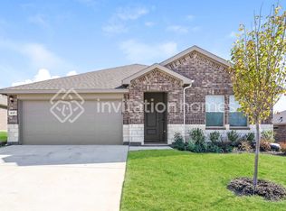 437 Blanco Dr, Azle, TX 76020