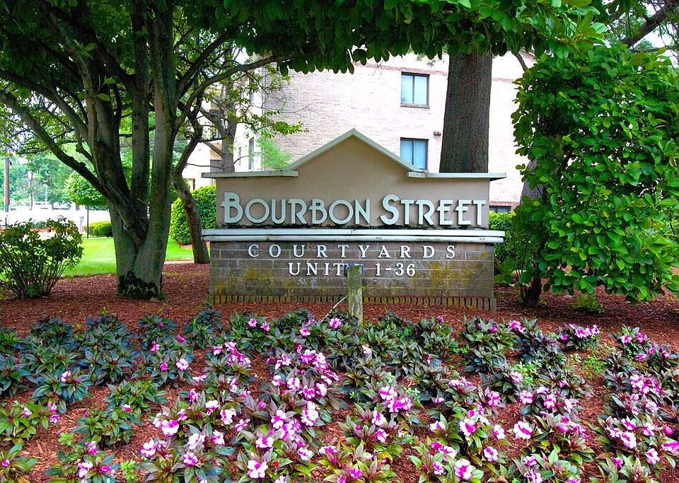 1st image of 12 Bourbon St APT 21