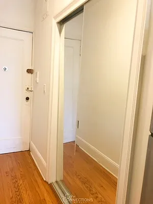 Rented by City Connections Realty | media 15