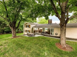 88 Hancock St, Lexington, MA 02420