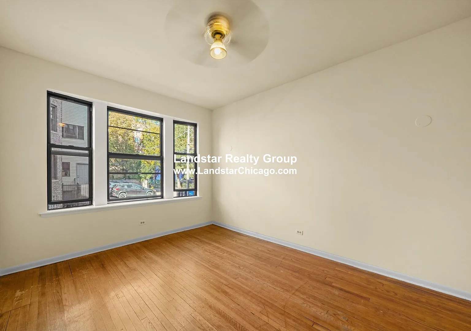 2 bed, 1.0 bath, $2,550 — Photo 1