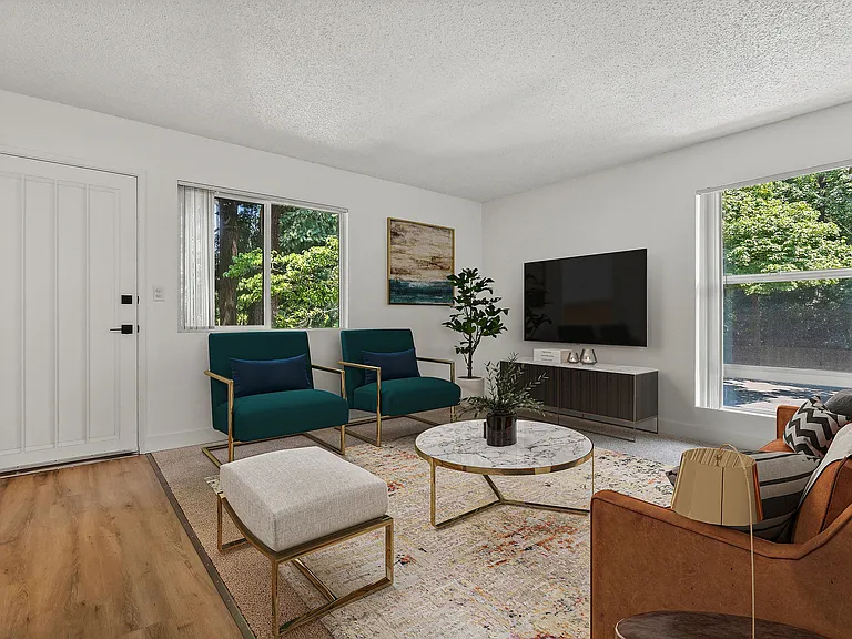 ReNew Laurelwood — Photo 4