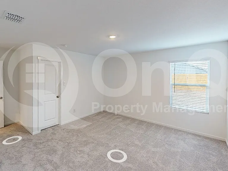 6744 Teal Cir — Photo 10