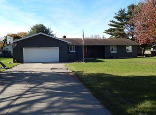 56844 Warrior Ct, Three Rivers, MI 49093