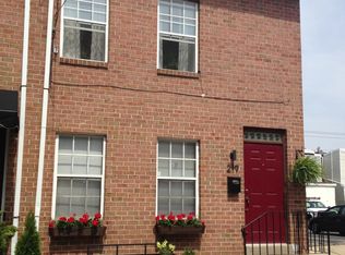 219 McClellan St, Philadelphia, PA 19148