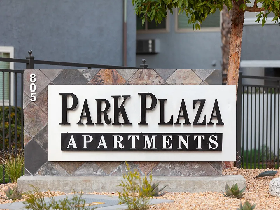 Park Plaza Apartments