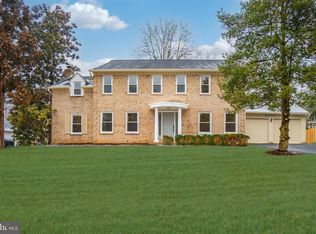 4601 Hornbeam Dr, Rockville, MD 20853