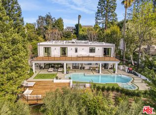 18321 Lake Encino Dr, Encino, CA 91316