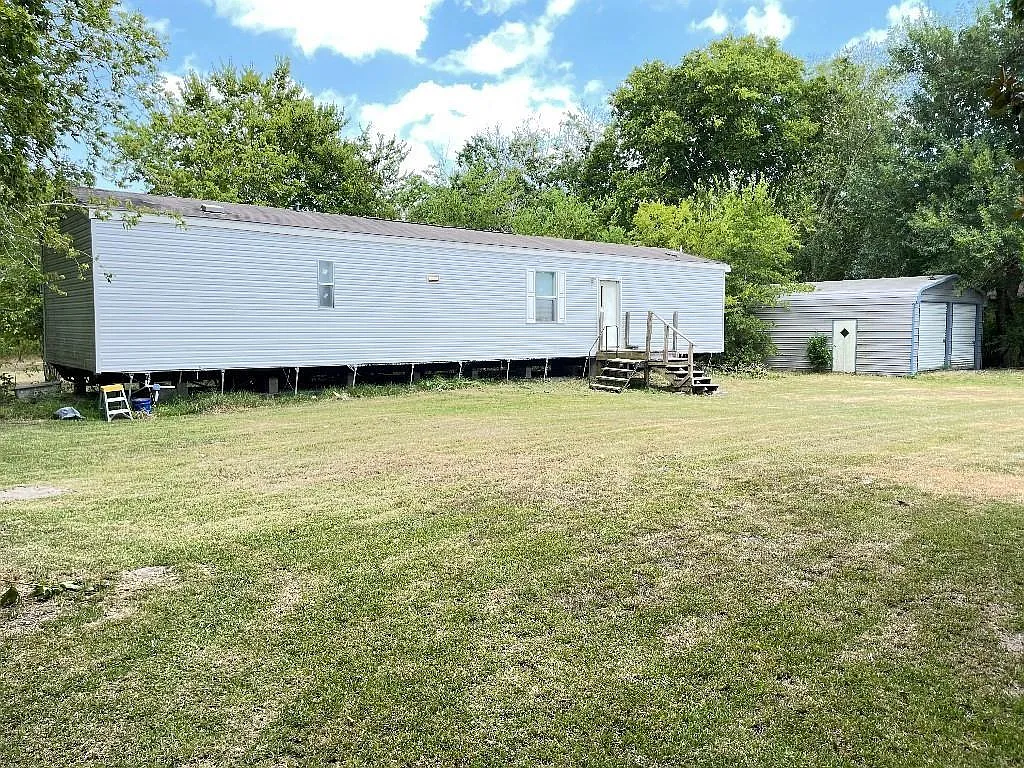 2 bed, 2.0 bath, $1,500 — Photo 2