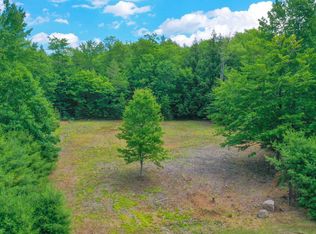 5 Pioneer Ln, Bridgton, ME 04009