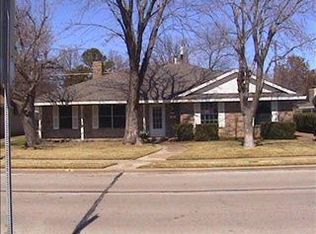 1709 Anderson St, Irving, TX 75062