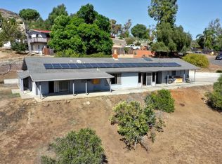 11450 Crazy Horse Dr, Lakeside, CA 92040