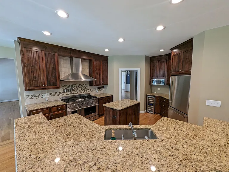 3105 Windy Branch Dr — Photo 15