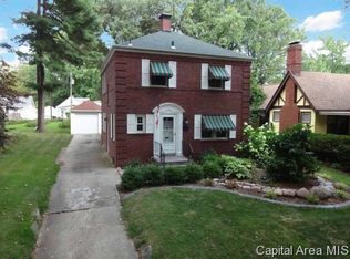 208 S Douglas Ave, Springfield, IL 62704