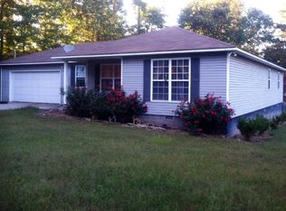 94 10th St W, Grant, AL 35747