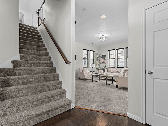 2nd image of 11097 S Topview Rd