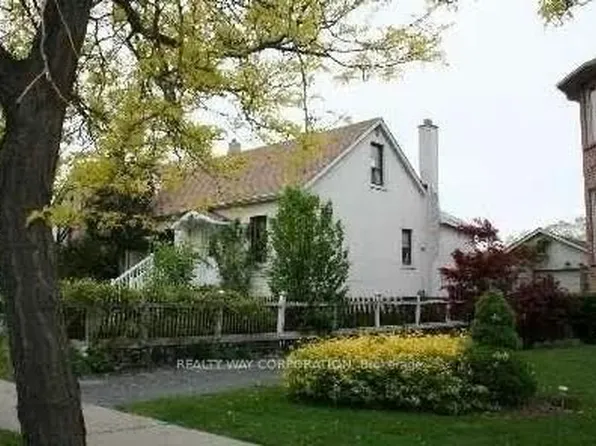 12 Centre Ave, Toronto, ON M2M 2L3