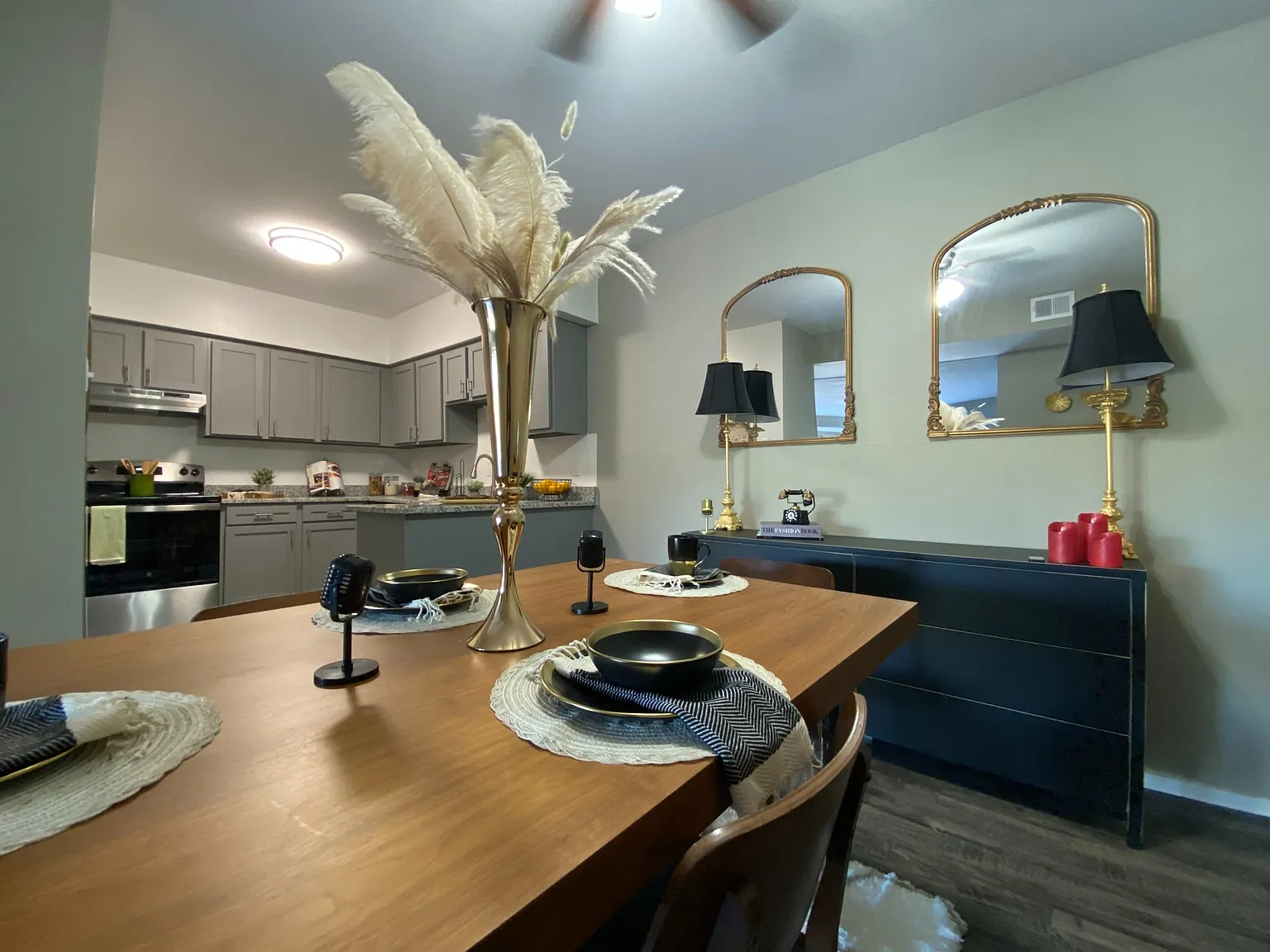 Haven on the Lake Apartments — Photo 2