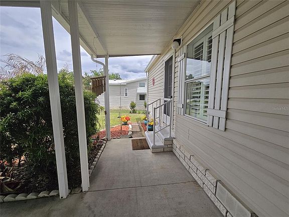 3rd image of 4122 Greenbluff Rd #821