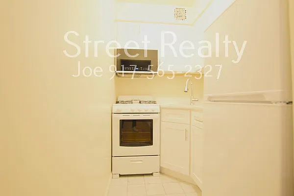 Rented by Street Realty Brokerage LLC | media 15