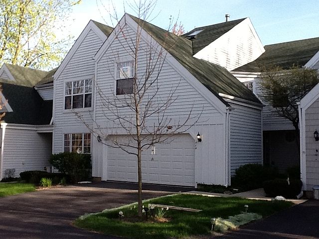 1st image of 414 Hill Ct
