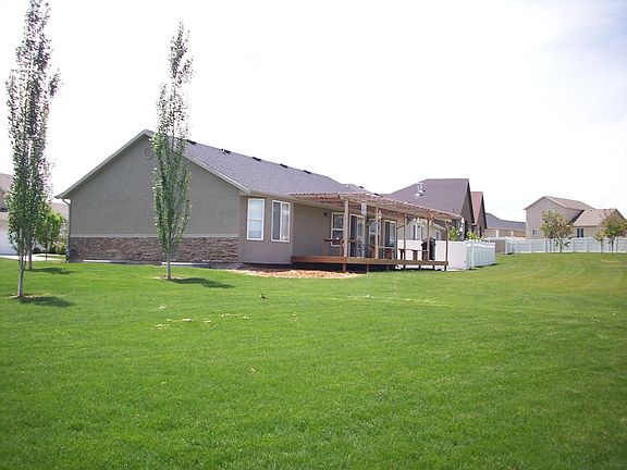NE side from park
