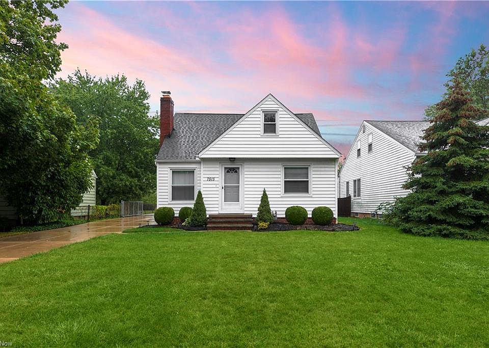 1st image of 7515 Farnum Ave