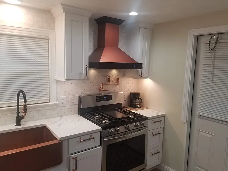 373 Oak St — Photo 7