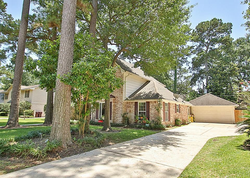 1st image of 14919 Parkville Dr