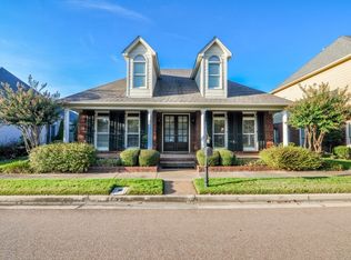 8456 Allenby Lakes Dr, Germantown, TN 38139