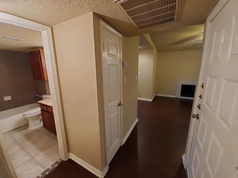 4748 Old Bent Tree Ln #308 — Photo 10