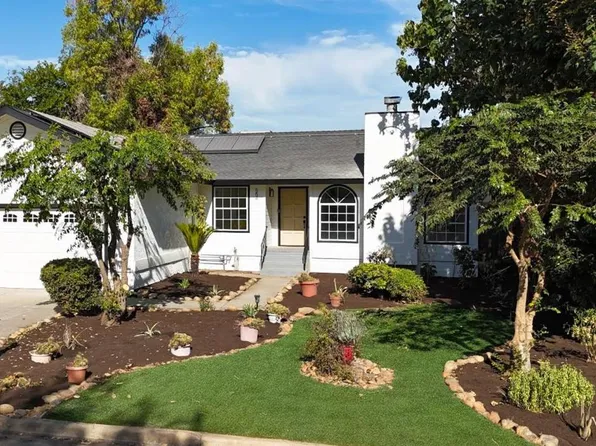 554 N Burgan Ave, Fresno, CA 93727