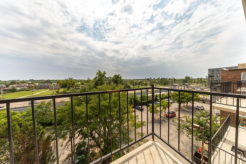 5630 Pershing Ave #59