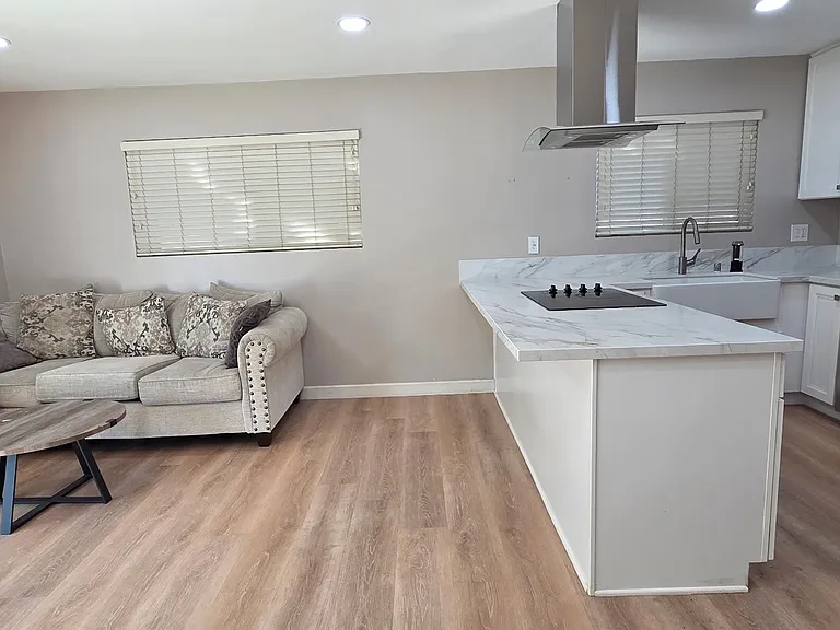 2012 Crandall Dr — Photo 7